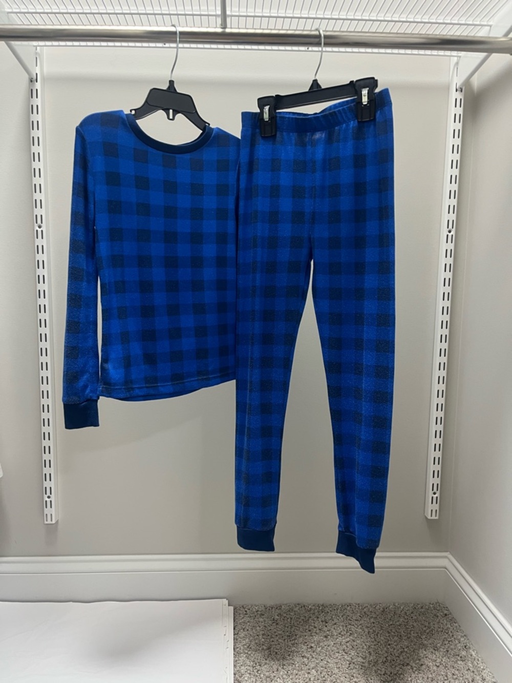 Kids Blue Buffalo Plaid Pajama Set - Long Sleeve Top & Jogger Pants, size 7